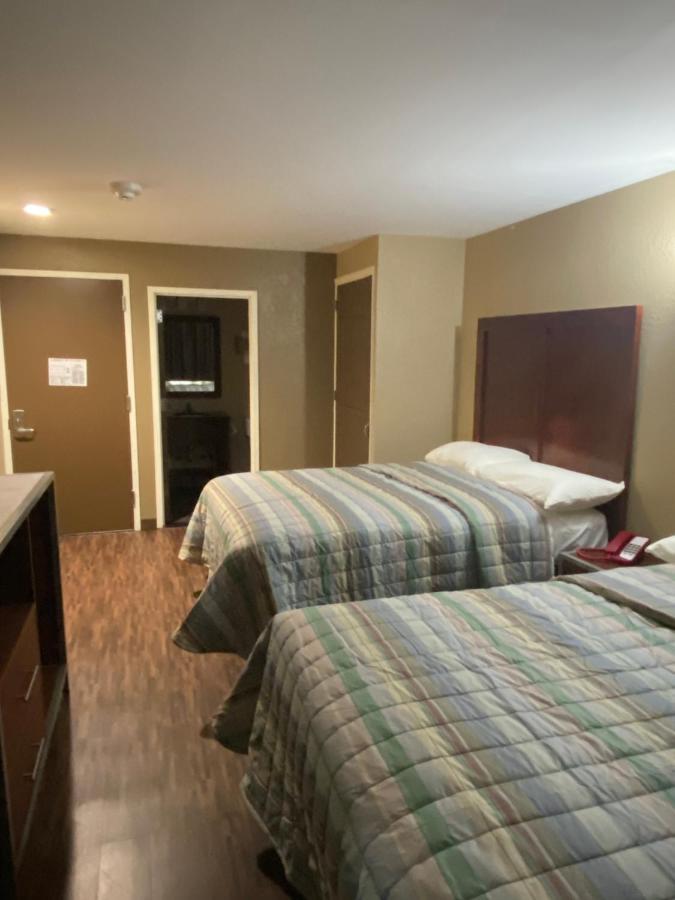 Hotel Jamaica Plaza New York Buitenkant foto